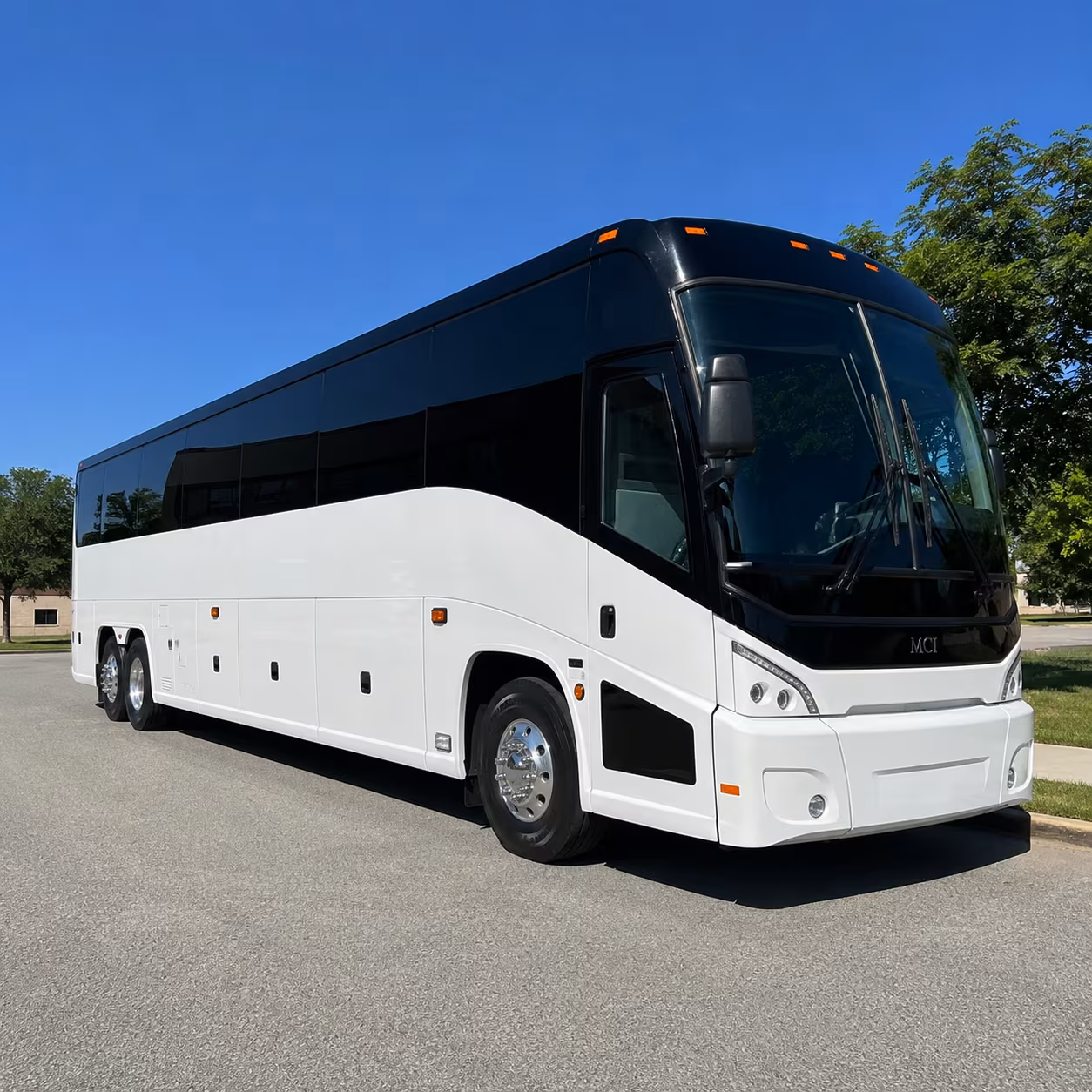 alhambra 40 passenger charter bus