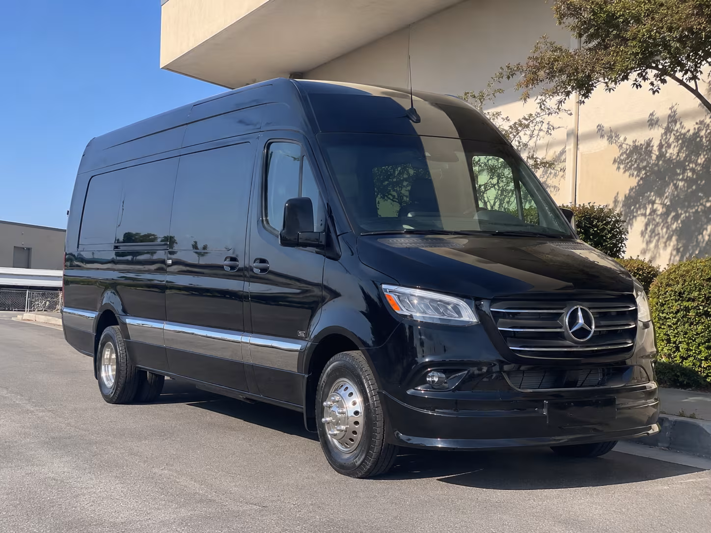bus rental options for alhambra trips