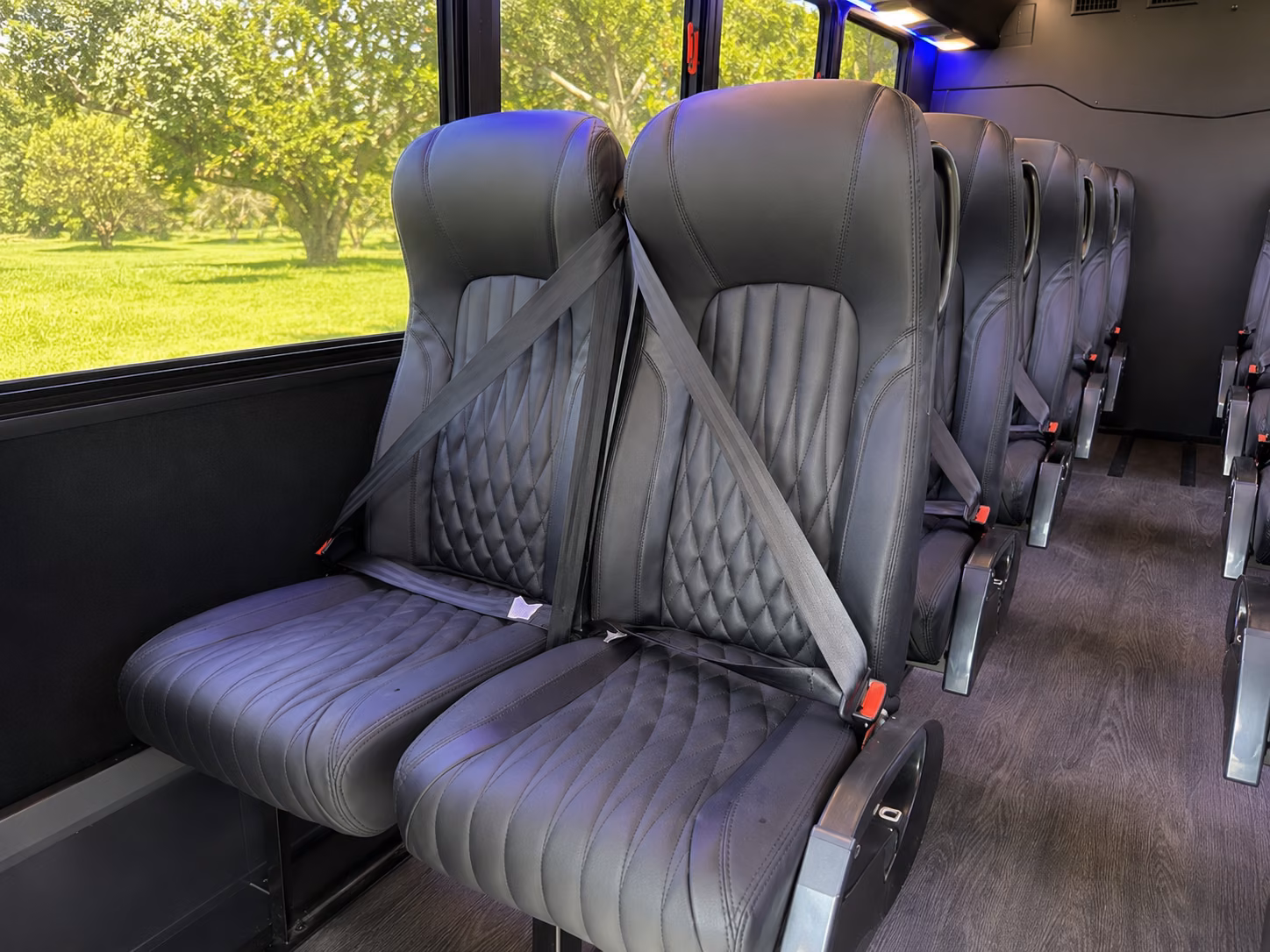 minibus wine tours to santa barbara and the santa ynez valley